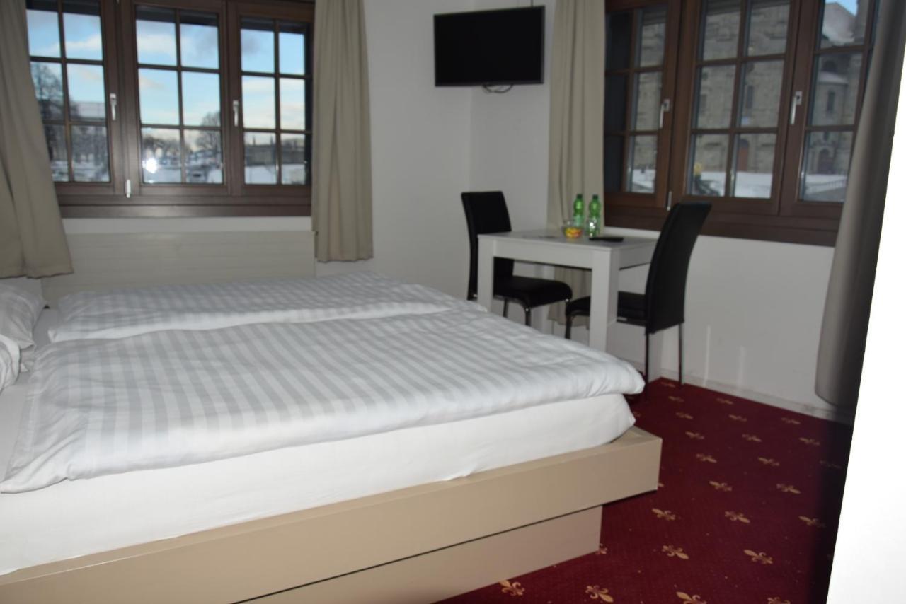 Hotel Sonne Айнзидельн Экстерьер фото